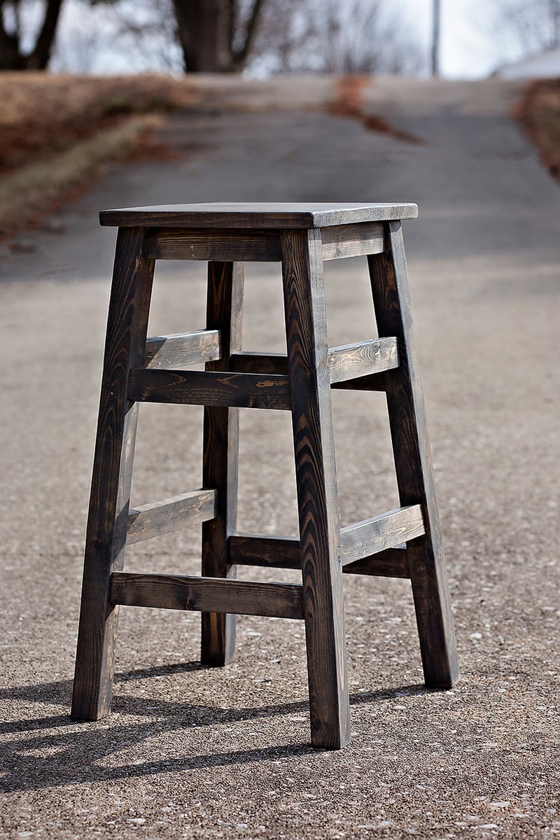 Ana White Simplest Stool - DIY Projects